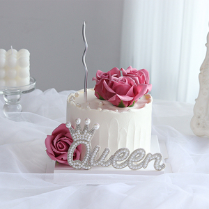 三八女神节简约蛋糕装饰带珍珠queen仿真玫瑰花女王节妇女节摆件