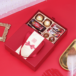 创意结婚订婚喜糖盒成品含糖伴手礼满月宝宝诞生喜糖礼盒装