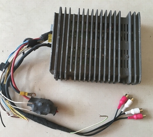 原装进口沃尔沃拆车4路汽车功放高配原车4声道拆车功放