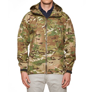 始祖鸟防水gore -tex羽绒外套,限量版迷彩服