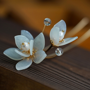 玉兰花发钗子发簪古风岫玉簪仙气汉服头饰手工旗袍配简约现代盘发
