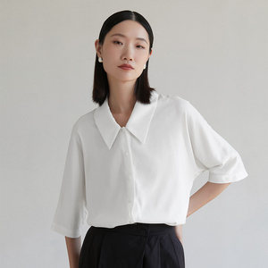 旅途原品  设计感尖角领衬衫女2024夏季新款白色翻领极简短袖衬衫