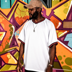 蜜丘琳metrust 街舞嘻哈说唱滑板潮人bboy宽松v领棒球衫tee恤衫