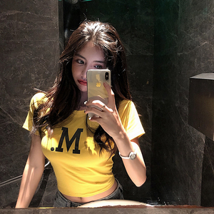 张大奕张贝贝休闲显胸简约学生字母抖音网红小姐姐短款t恤上衣潮