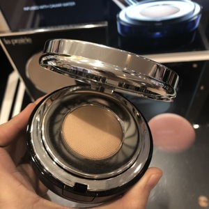 la prairie/lp气垫莱珀妮蓝鱼子气垫粉底液 含替换芯