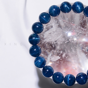 蓝宝石手链皇家蓝