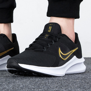 nike耐克官网运动鞋男鞋2022虎年新年款缓震透气轻便跑步鞋cw3411