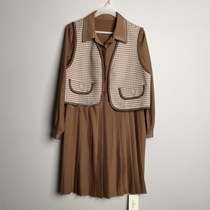 尚恩1521s1706 春2022时尚小香风马甲休闲显瘦中长百褶裙女两件套