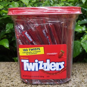 twizzlers twists美国零食詹姆斯款多滋乐独立装草莓味吸管扭扭糖