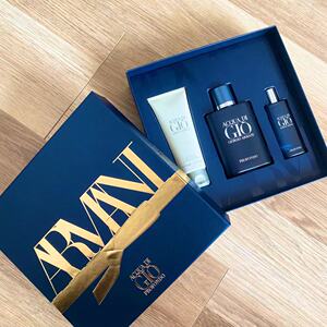 阿玛尼寄情男士淡香水邃蓝版限量礼盒套装75ml15ml洗发水三件套