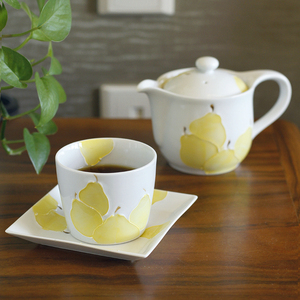日本进口有田烧德七窑梨子水果陶瓷猪口茶杯子咖啡蛋糕碟子茶壶