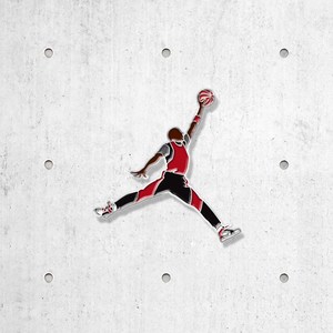 双12现货pinleader定制 aj1经典飞人乔丹jumpman金属徽章包包饰品