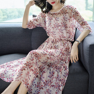 适合五一参加婚礼服装女宴礼服女气质气质淑女时尚出席的女装宴会