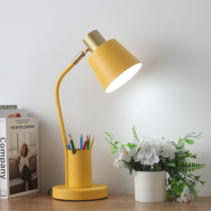 台灯宿舍寝室笔筒