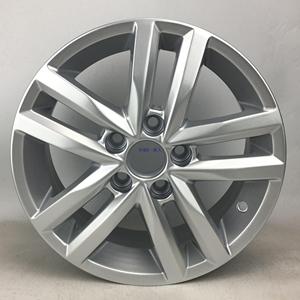 新桑塔纳铝合金轮毂