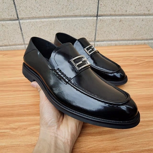 男士无鞋带皮鞋