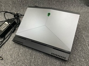 二手笔记本电脑外星人15r3 i7-7700hq独显gtx1080吃鸡游戏本设计