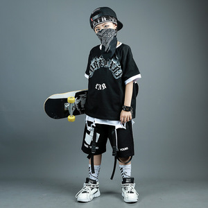 帅酷帅帅的小男孩街舞儿童学生幼儿园嘻哈表演出服装98k最靓的仔