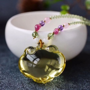 阿梵尼水晶项链吊坠