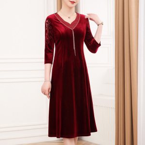 丈母娘婚礼服洋气岳母高贵嫁女儿妈妈结婚礼服连衣裙喜婆婆婚宴装