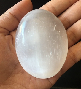 天然摩洛哥透石膏猫眼石 石膏成品柱圆棒板条手把件小摆件