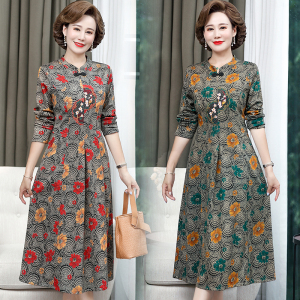 妈妈过膝连衣裙高贵中长款中老年女气质贵妇人长袖复古改良旗袍裙