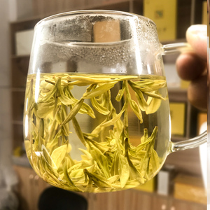 2021年黄金芽黄金叶龙井扁茶明前特级头采新茶黄金芽白茶茶叶250g