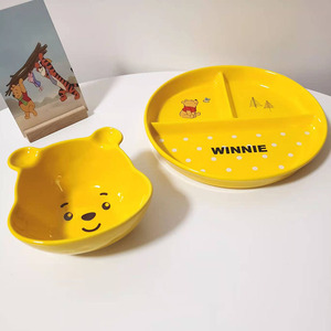 迪士尼正品授权小熊维尼陶瓷造型碗卡通分格餐盘圆盘不锈钢叉勺子