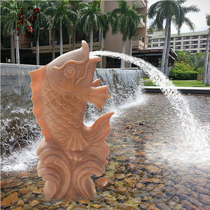 石雕喷水鱼晚霞红石材鲤鱼喷水摆件庭院喷水池流水喷泉景观摆件