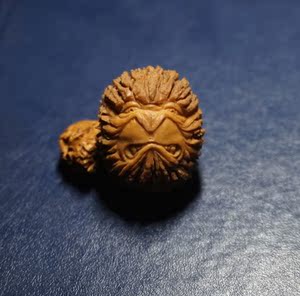 文玩核桃猴头核桃手工雕刻大圣归来 猴头核桃雕刻齐天大圣