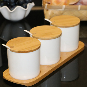 厨房创意竹木陶瓷调味罐三件套胡椒盐罐味精瓶调料盒套装调味瓶罐
