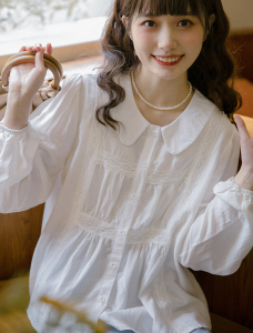 复古超仙文艺风白色娃娃领衬衫女2022春夏新款宽松别致泡泡袖上衣