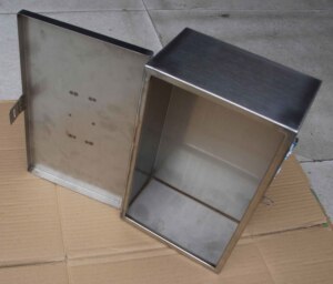 13不锈钢箱子装游戏币人民币通用小盒子首饰盒集邮箱硬币盒钢壳