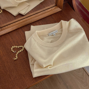 innerpure | 香草奶油色圆领套头连袖薄款特细羊毛短针织上衣0391