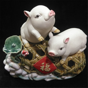 猪笼入水 可爱小猪 陶瓷工艺品桌面客厅摆件 石湾公仔 家居装饰品