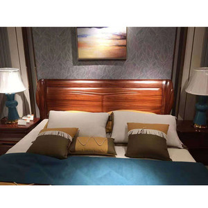 居然之家喜临门店福气家具全实木大床1.5米,1.8 米可选