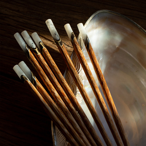 进口天然贝壳实木筷子椰子木防滑木筷手工家用耐高温母贝圆头筷子