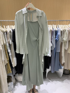 韩国东大门2024夏装新款通勤翻领长袖衬衫+吊带连衣裙两件套装女
