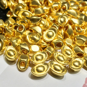 金仙子珠宝 黄金999足金3d硬金招财小金元宝路路通转运珠手链款