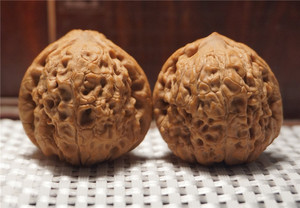 自然矮桩平谷大团圆小手捻  文玩核桃4.5精品矮桩自然矮桩平谷大