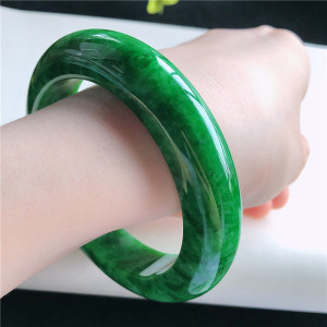 冰种正阳绿翡翠手镯