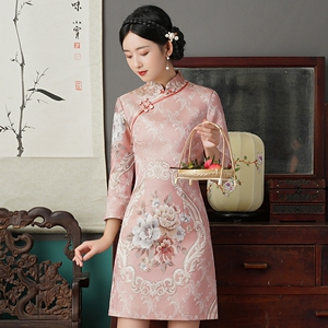 织锦缎旗袍长袖