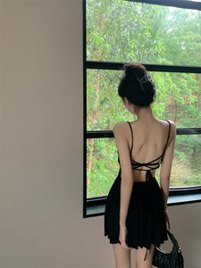 暗黑芭蕾 性感辣妹莫代尔棉露背抽褶开叉超短裙子吊带连衣裙