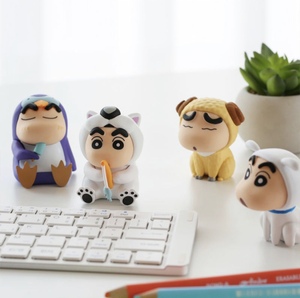 韩国正品蜡笔小新桌面摆件公仔小新动物变装衣服面具手办人偶动漫