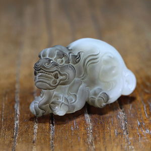 新疆和田玉籽料白玉羊脂玉精品把件苏工大师貔貅瑞兽籽玉西枫玉雕