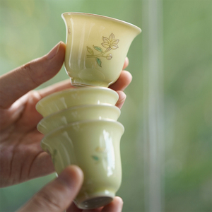 景德镇绿底小碎花客杯手绘陶瓷茶杯品茗杯四只装
