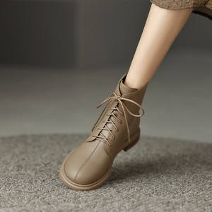 杏色百搭圆头系带马丁靴英伦风平底切尔西瘦瘦短靴后拉链工装靴女