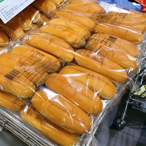 宜家热狗面包胚长条汉堡家庭装学生早餐新鲜面包