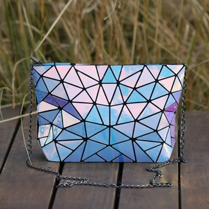 泊莱雅专柜菱格几何镭射包单肩斜挎链条包大容量收纳包链条可拆卸