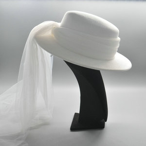 白色平顶礼帽女法式复古名媛优雅礼服新娘英伦婚纱长纱毛毡帽旅拍